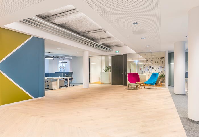 軟件公司辦公室進門區域裝修設計案例效果圖