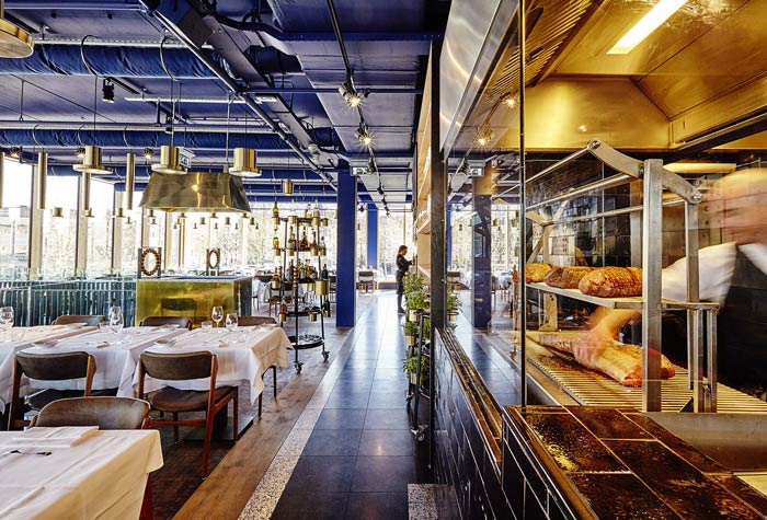 烤肉店餐區(qū)裝修設(shè)計效果圖