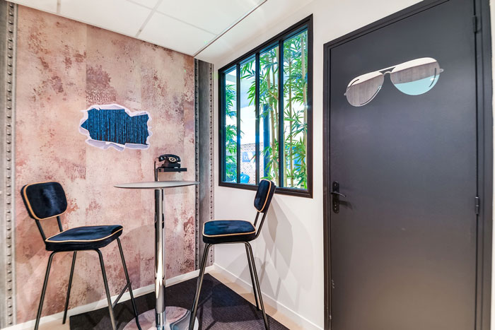 兩層550平方辦公室電話區裝修設計效果圖