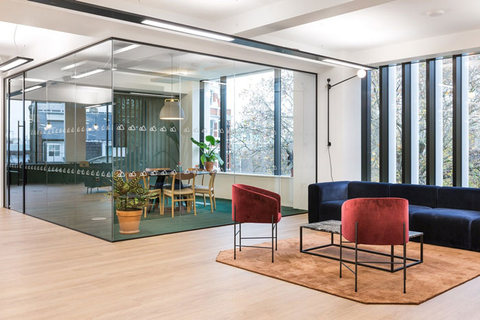 數據公司辦公室進門區裝修設計效果圖