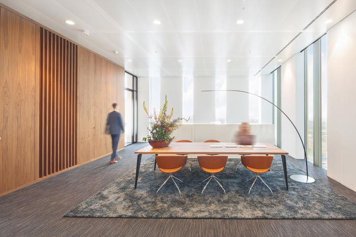 時尚創(chuàng)意辦公室裝修設(shè)計效果圖